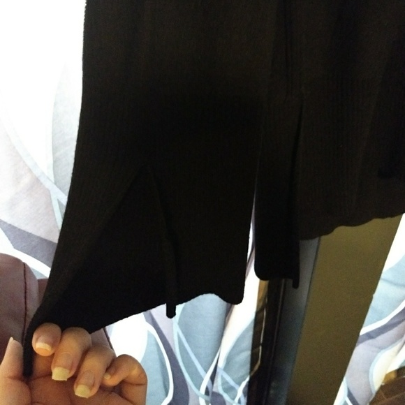 NWT! New Directions XL Sweater Slits & Cross Neck - Picture 4 of 8